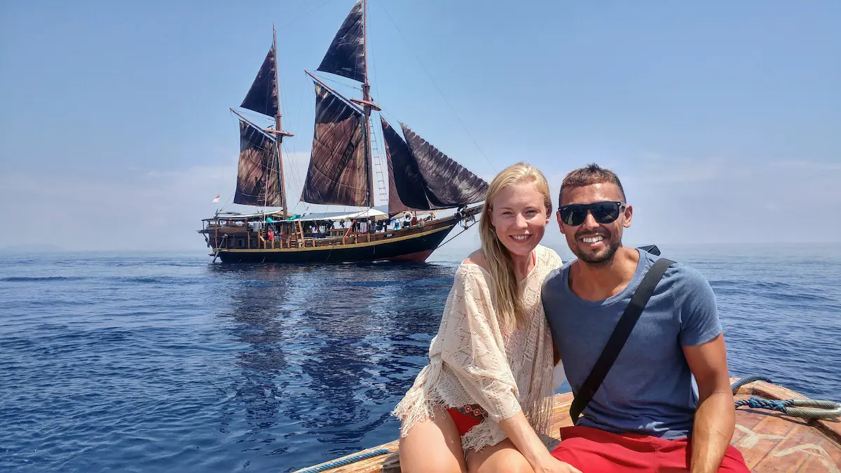 traditional phinsi liveaboard dive boat in komodo national park indonesia